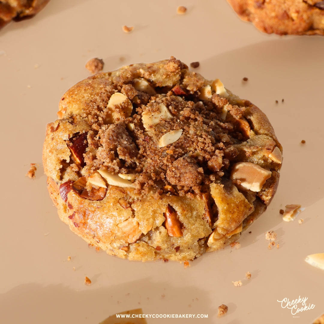 APPLE CRUMBLE COOKIE