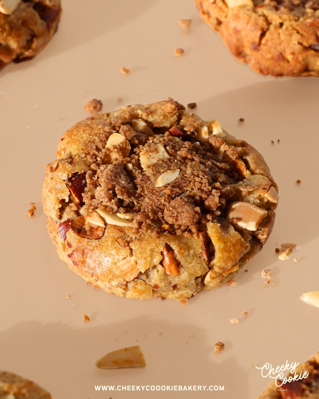 APPLE CRUMBLE COOKIE